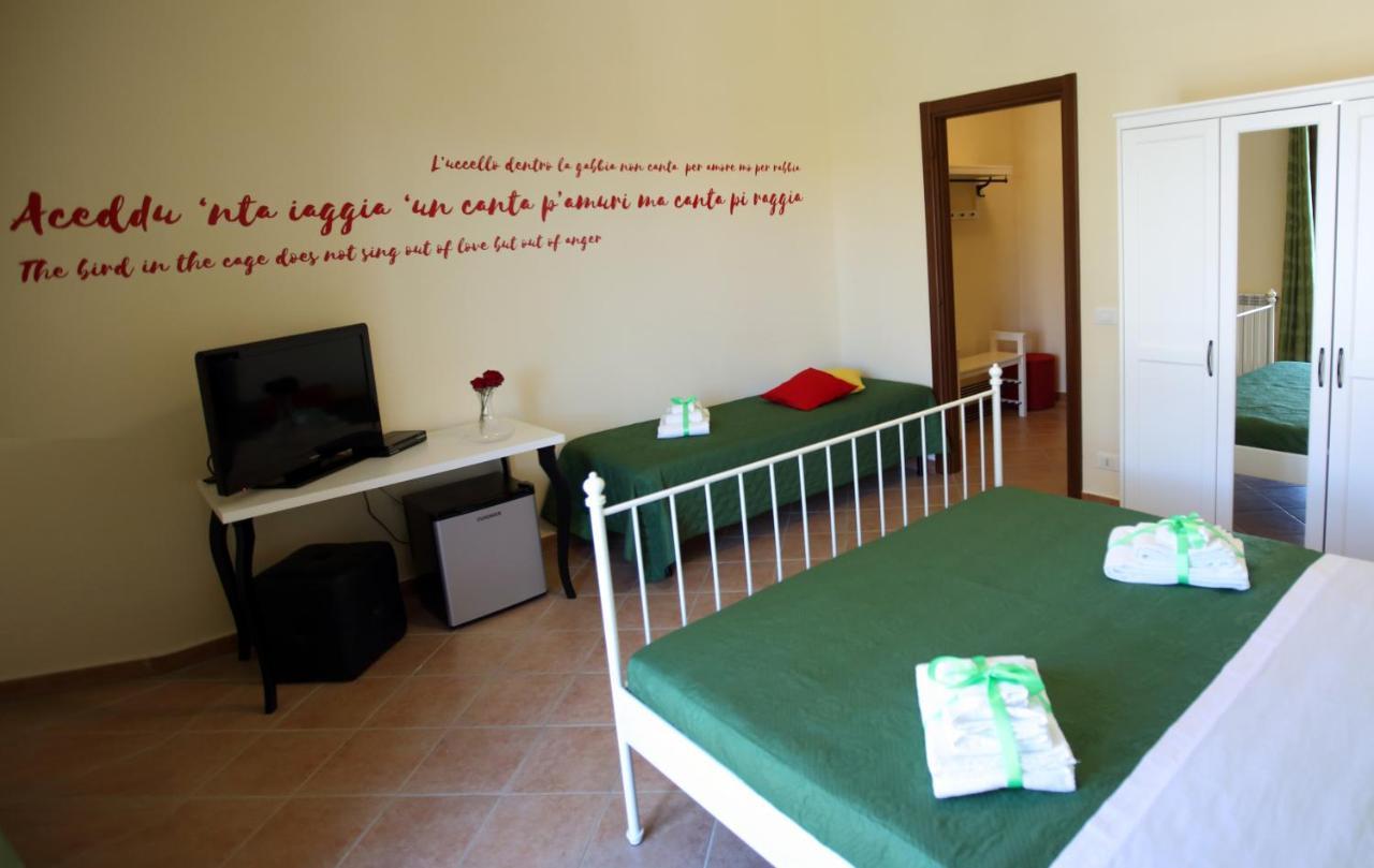 Bed and Breakfast Ciuri Ri Zagara à Cinisi Extérieur photo